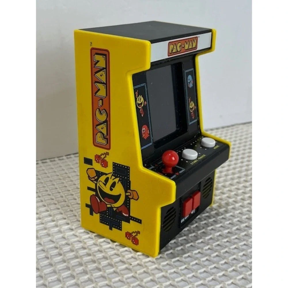 Pac-Man Mini Hand‎ Held Arcade Game Bandai Namco Tested & Works